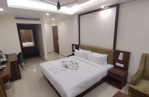 Dhenkanal Hotel | SHIVA IMPERIAL