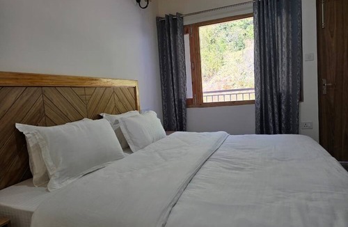 Kumharsain Bed & Breakfast | Keshav Retreat Homestay