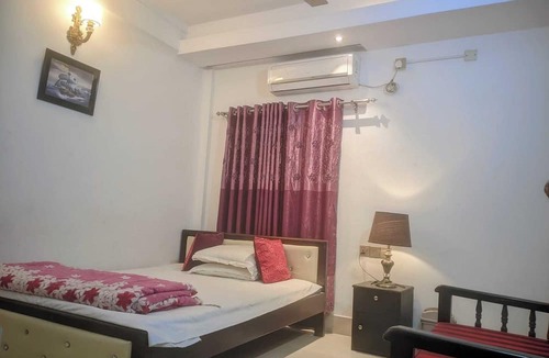 Chittagong Division Hotel | Gazi Residential Hotel Chandpur