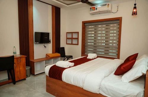 Munroe Island Resort | Kalloos Island Backwater Resort