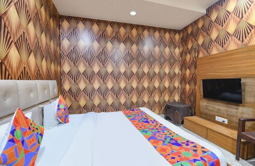Faridabad Hotel | Fabhotel Royal Residency Sector 11