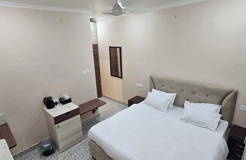 Sigra House | Krishna Homestay