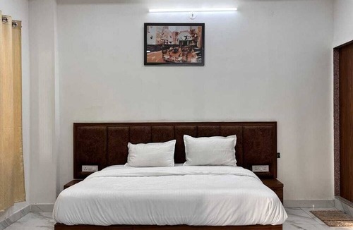Uchiyarda Hotel | Hotel Raj Villas Palace