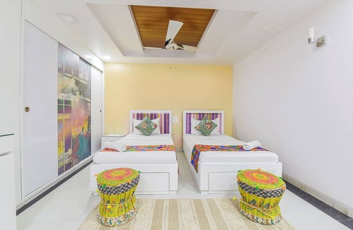 Pink City Hotel | Fabhotel Pink Cozzy