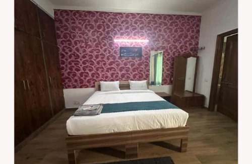 Vasundhara Hotel | Fabhotel Golden Palace I