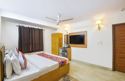Dariyaganj Hotel | FabHotel Rivlet Central Delhi New Delhi
