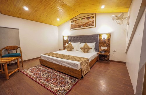 Fagu Hotel | Carom The Castle Resort Fagu Shimla