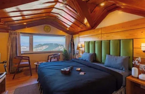 Shimla Hostel | The Hosteller Shimla Valley View