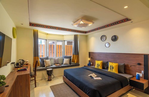 Dalhousie Hostel | The Hosteller Dalhousie, Mall Road