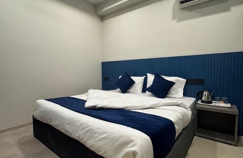 Mayapur Hotel | Hotel Aryan Inn