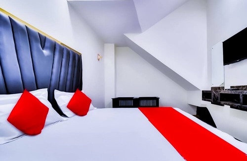 Mayur Vihar Phase 1 Hotel | Roomshala Hotel Sukoon