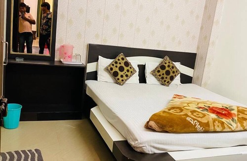 Haridwar Hotel | Hotel New Pratap