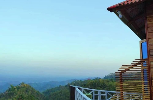 Bandarban Hotel | Mirinja Valley Megh Machang Resort
