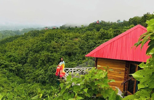 Bandarban Hotel | Mirinja Valley Megh Machang Resort