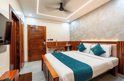 Thiruvananthapuram Hotel | Daan Cosmos inn