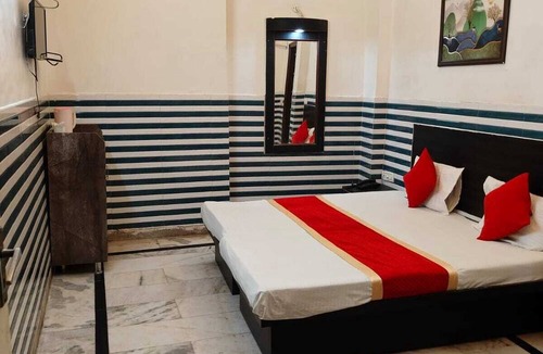 Agra Hotel | HOTEL SARWAN