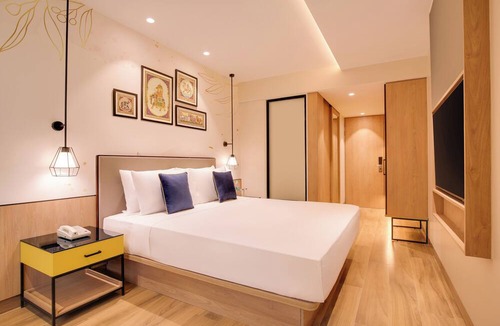 Sindhi Camp Hotel | Keys Lite by Lemon Tree Hotels Jaipur