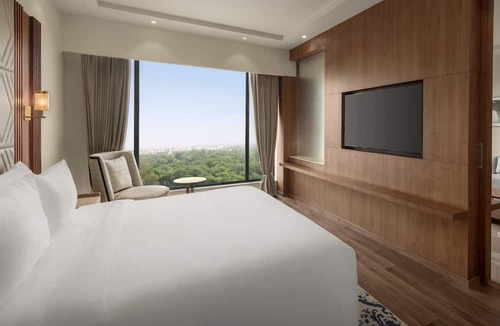 New Delhi Hotel | Radisson Hotel Delhi MG Road