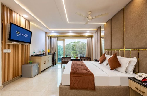 East of Kailash Hotel | Hotel Downtown by Quadis - East of Kailash