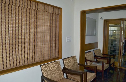 Vadapalani Hotel | Metro Park