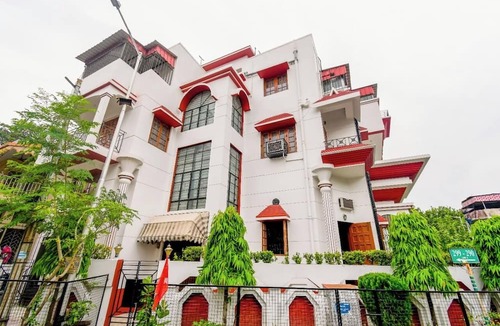Sector II Hotel | Captain's home stay