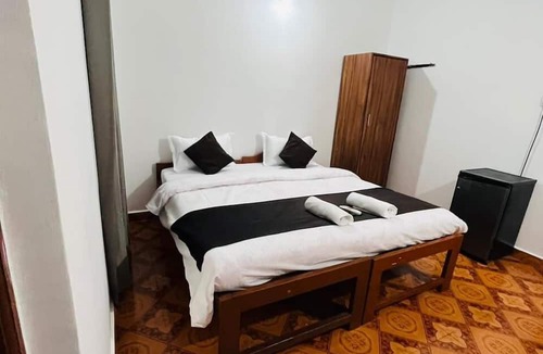 Saunta Vaddo Hotel | Hotel Sai Deep Place