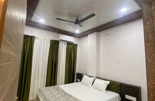 Shri Madhopur Hotel | Shree Hanuman Hotel