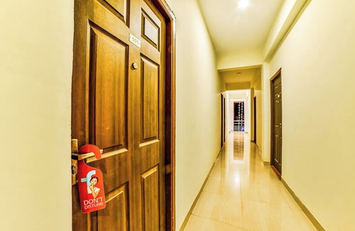 Penha de Franรงa Hotel | Hotel Spring Height Near Mall De Goa