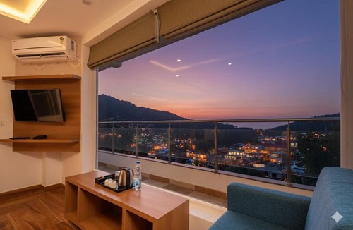 Dalhousie Hotel | Hotel Moonglade By Royal Stays Dalhousie