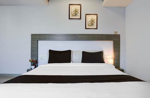 Rajkot House | Super Deluxe Twin Room Hotel Harmony