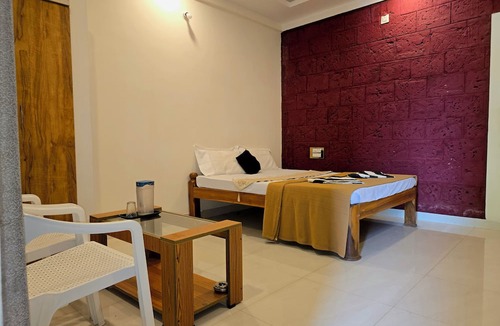 Supa Resort | Kingfisher Jungle Stay By TERASTAY