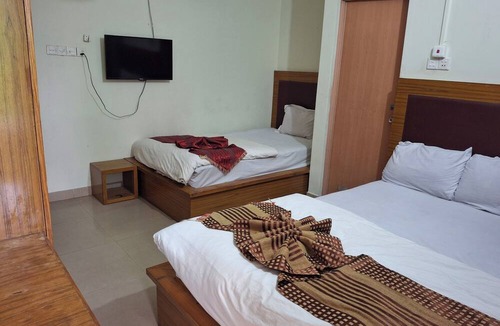 Sreemangal Upazila Hotel | Green Park Tea Resort Sreemangal
