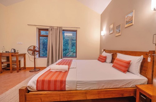 Vagamon Bed & Breakfast | Aruvi Vagamon by Voye Homes