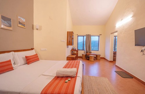 Vagamon Bed & Breakfast | Aruvi Vagamon by Voye Homes