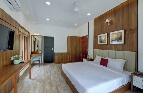 Elappara Bed & Breakfast | PAKOID COTTAGES