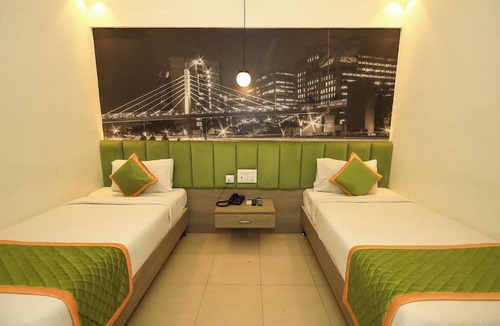 Koyambedu Hotel | Hotel MMS Chennai Gateway