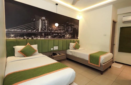 Koyambedu Hotel | Hotel MMS Chennai Gateway