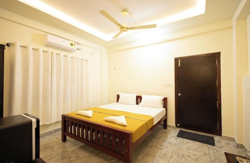 Kakabe Cabin | Golden Crest Residences