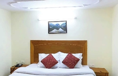 Knollswood Hotel | Hotel Kalra Regency Shimla