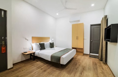 Thoraipakkam Hotel | RG Suites Thoraipakkam