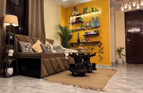 Sainik Farm Apartment | Indat