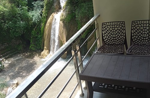 Bullawala Resort | Kempty Lake Adventure Resort