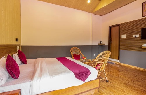 Kanatal Hotel | AUREVELLE KASTURA RESORT KANATAL