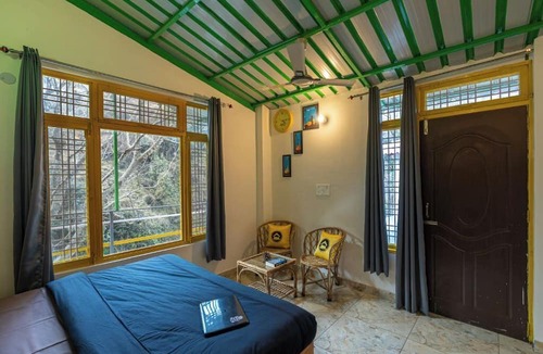 Mussoorie Hostel | The Hosteller Mussoorie By The Streamside, Kempty