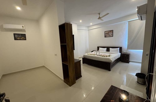 Udaipurwati Hotel | Mayoor Hotel