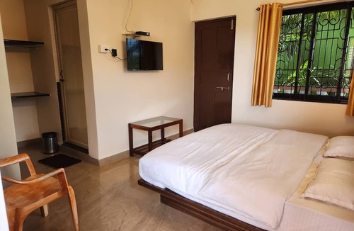 Pernem House | Sai Sharad Hotel