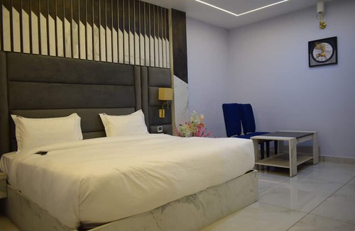Haldwani Hotel | Country Ambience Hotel