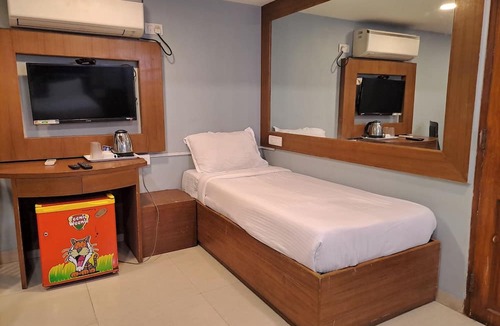 Santacruz West Hotel | Hotel Cruz Royale