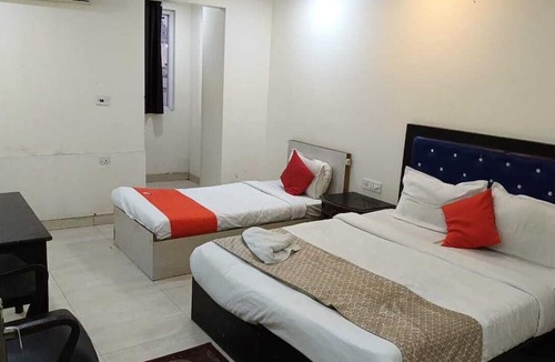 Mahipalpur Extension Hotel | Hotel WTI Modesty