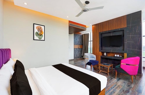 Mahipalpur Hotel | Hotel Tej Plaza Near IGI Airport Delhi